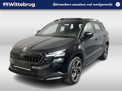 Skoda Karoq - 1.5 TSI ACT Sportline / AUTOMAAT/ PANO/ TREKHAAK/ DCC/ STUUR+STOELVERWARM./ ACC/ PARK.SENS