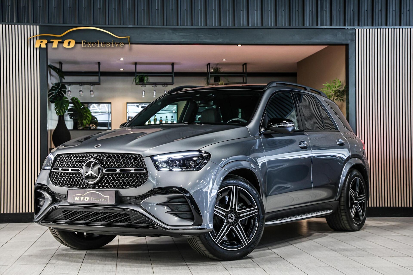 Mercedes-Benz GLE-Klasse - 400 e 4MATIC AMG Line Premium Plus PANORAMA. - AutoWereld.nl