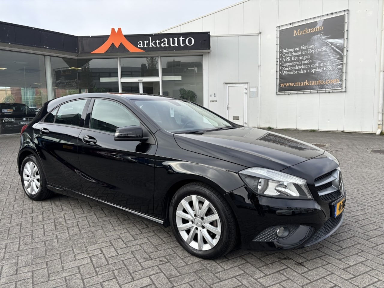 Mercedes-Benz A-klasse - 180 Economy Nieuwstaat!! - AutoWereld.nl