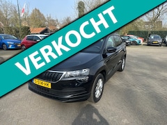 Skoda Karoq - 1.0 TSI Style , navigatie , pdc voor en achter + camera
