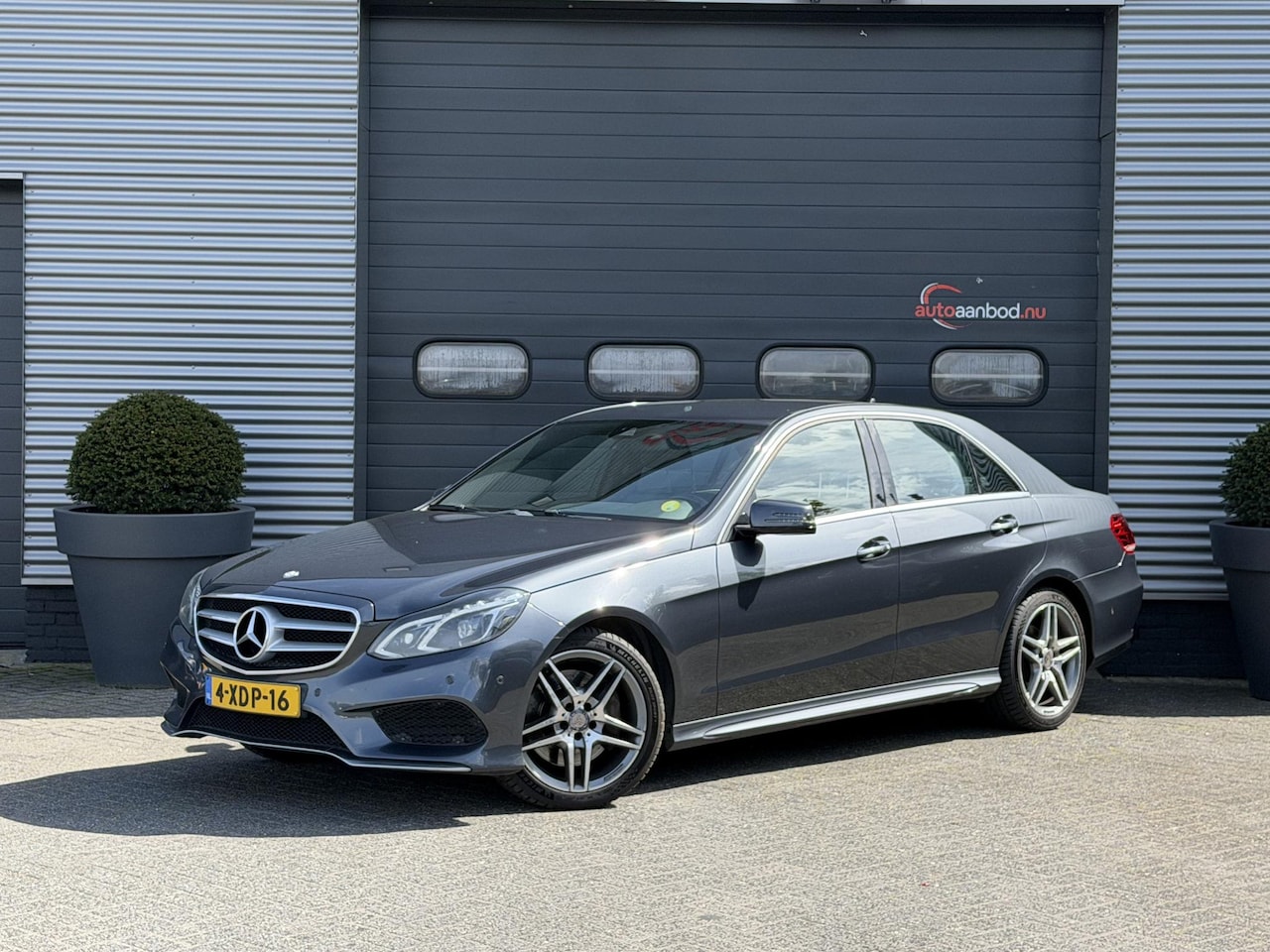 Mercedes-Benz E-klasse - 350 BlueTEC 4MATIC AMG | Navigatie | Harmon Kardon | Camera | Xenon | Climate Control | - AutoWereld.nl