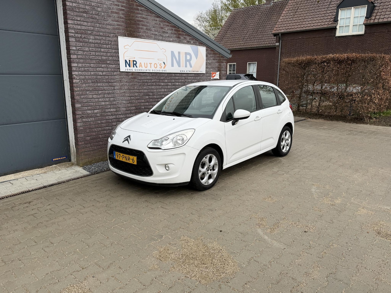 Citroën C3 - 1.4 VTi Ligne Business 1.4 VTi Ligne Business - AutoWereld.nl