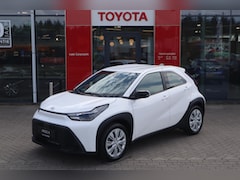 Toyota Aygo X - HYBRID 115 PLAY NIEUW DIRECT LEVERBAAR CLIMA AD-CRUISE CAMERA APPLE/ANDROID EL-RAMEN/SPIEG