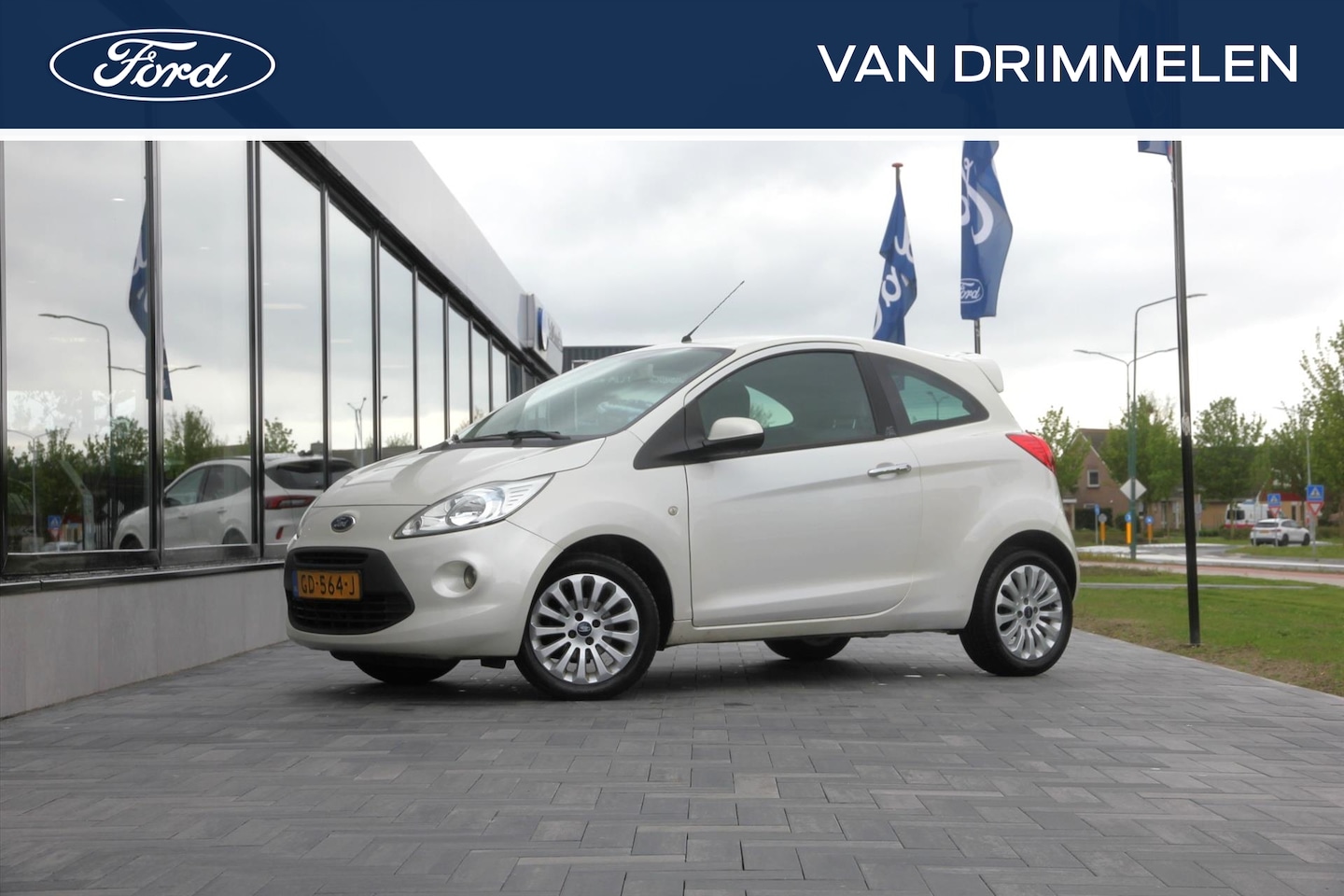 Ford Ka - 1.2 69pk Titanium X Nieuw geleverd en onderhouden - AutoWereld.nl