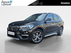 BMW X1 - sDrive18i High Executive | Achteruitrijcamera | Lederen bekleding | Head Up Display | Stoe