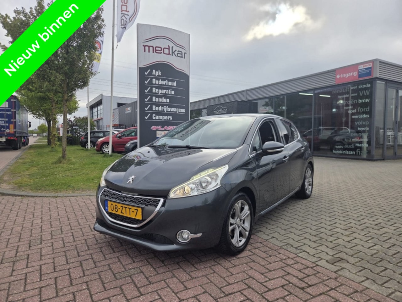 Peugeot 208 - 1.2 Vti Allure 1.2 VTi Allure - AutoWereld.nl