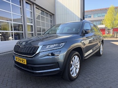 Skoda Kodiaq - 1.5 TSI 150pk Business Edition Sunset Navigatie / Camera / 18"LM velgen / A-Klep elektrisc