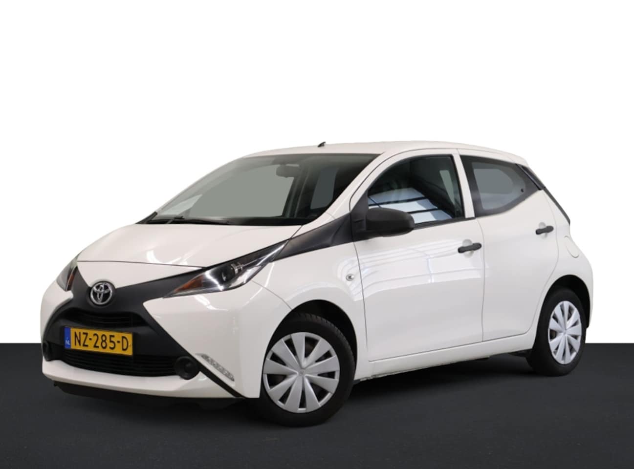 Toyota Aygo - 1.0 VVT-i x-fun 1.0 VVT-i x-fun - AutoWereld.nl