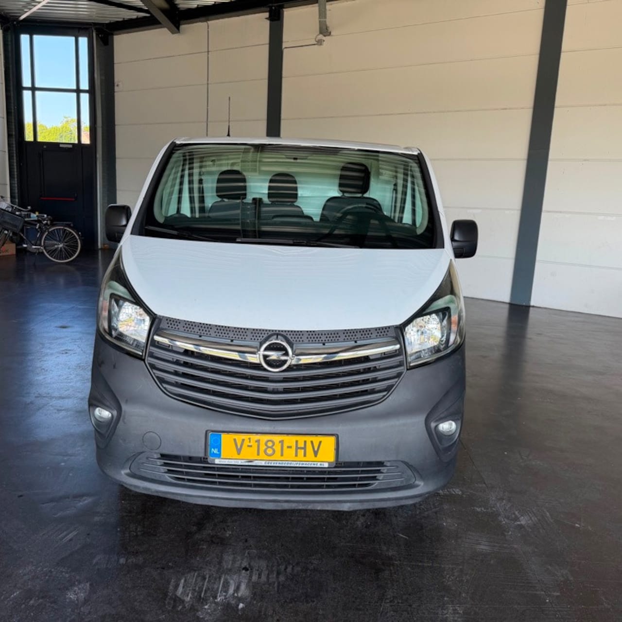 Opel Vivaro - 1.6 CDTI L1H1 Edition 1.6 CDTI L1H1 Edition - AutoWereld.nl