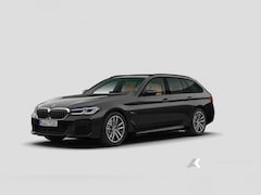 BMW 5-serie Touring - 530 530e xDrive M Sport | Comfort Seats | Head-Up | Driving Ass. Professional | Trekhaak |