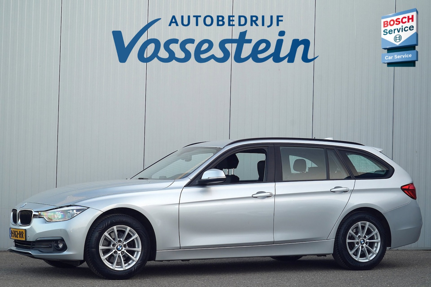 BMW 3-serie Touring - 320d High Executive / Navi / Incl. BTW / Stoelverw. / Cruise Control / Climate - AutoWereld.nl