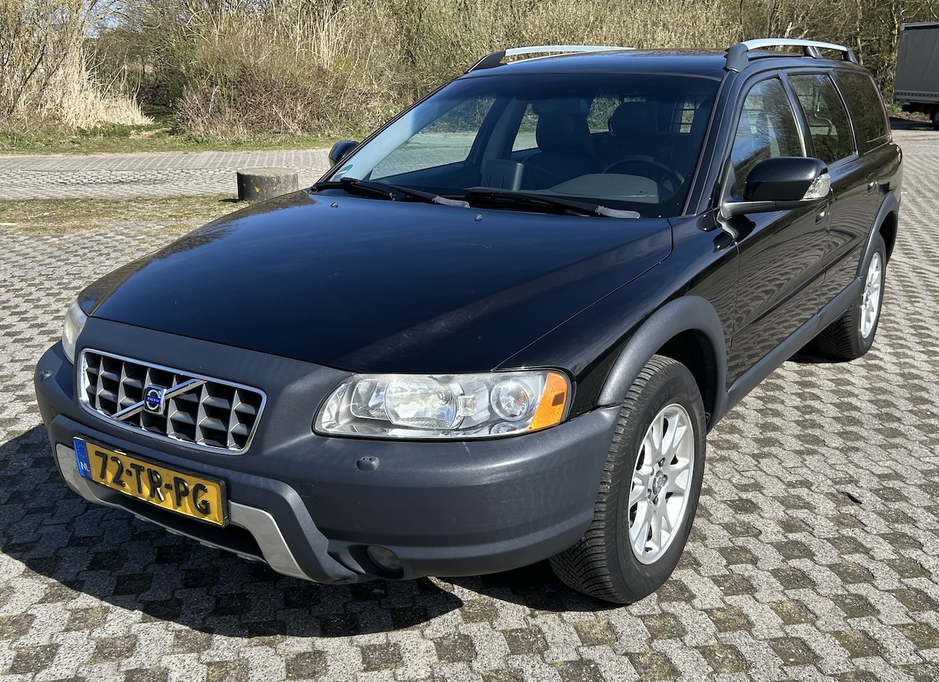 Volvo XC70 - 2.5 T Momentum - AutoWereld.nl