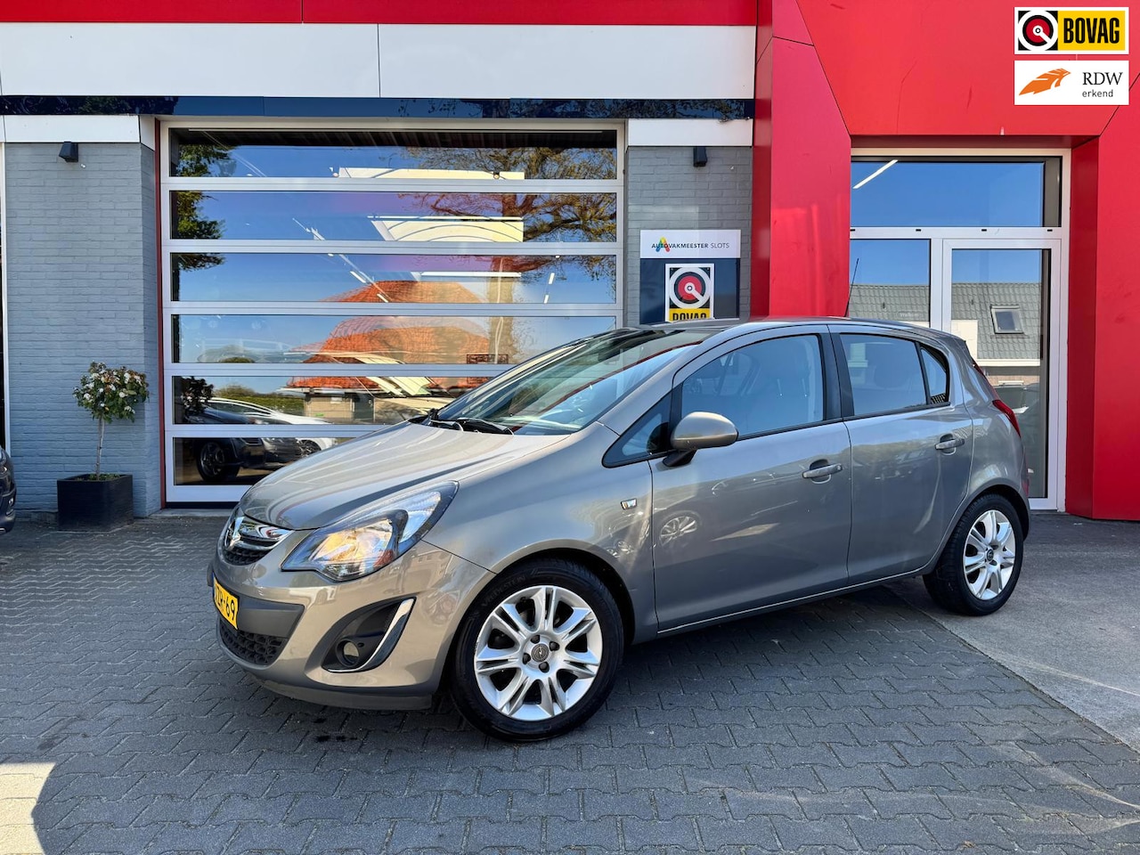 Opel Corsa - 1.2-16V BlitZ 1.2-16V BlitZ - AutoWereld.nl