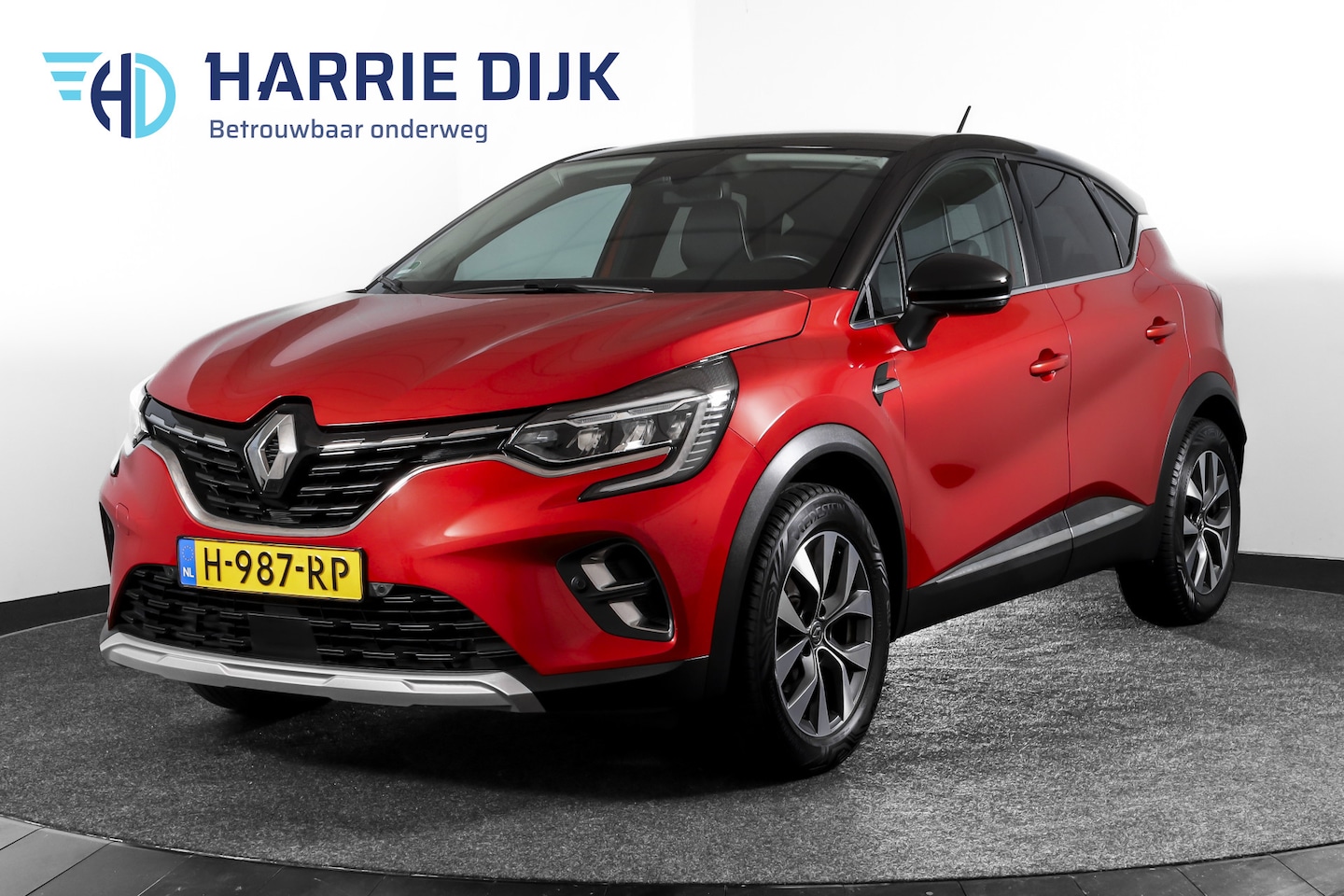 Renault Captur - 1.0 TCe 100 Intens 100 PK Orig. NL | Cruise | Trekhaak | PDC | Camera | NAV + App. Connect - AutoWereld.nl