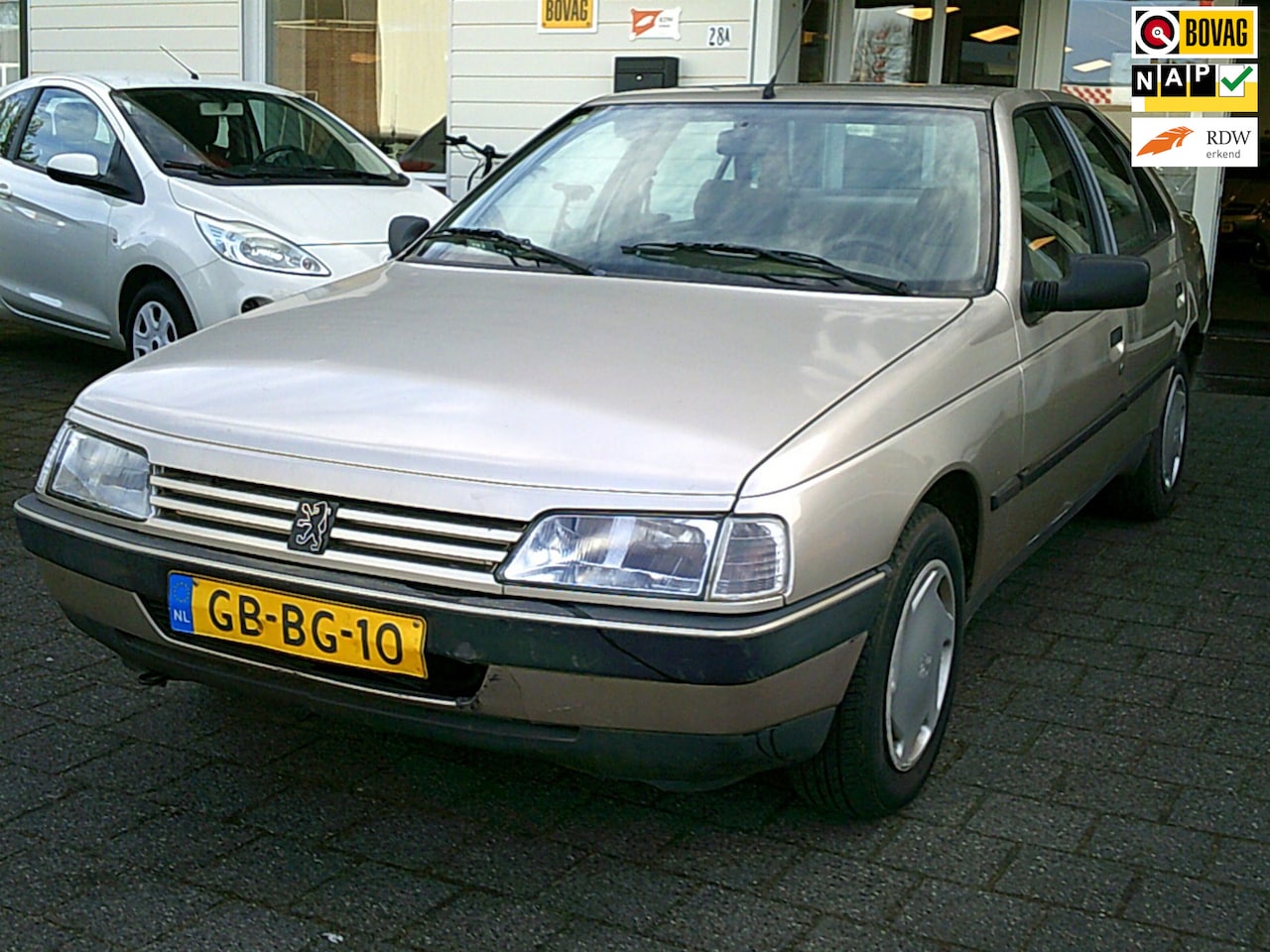 Peugeot 405 - 1.6 GL Automaat (meeneemprijs!) - AutoWereld.nl