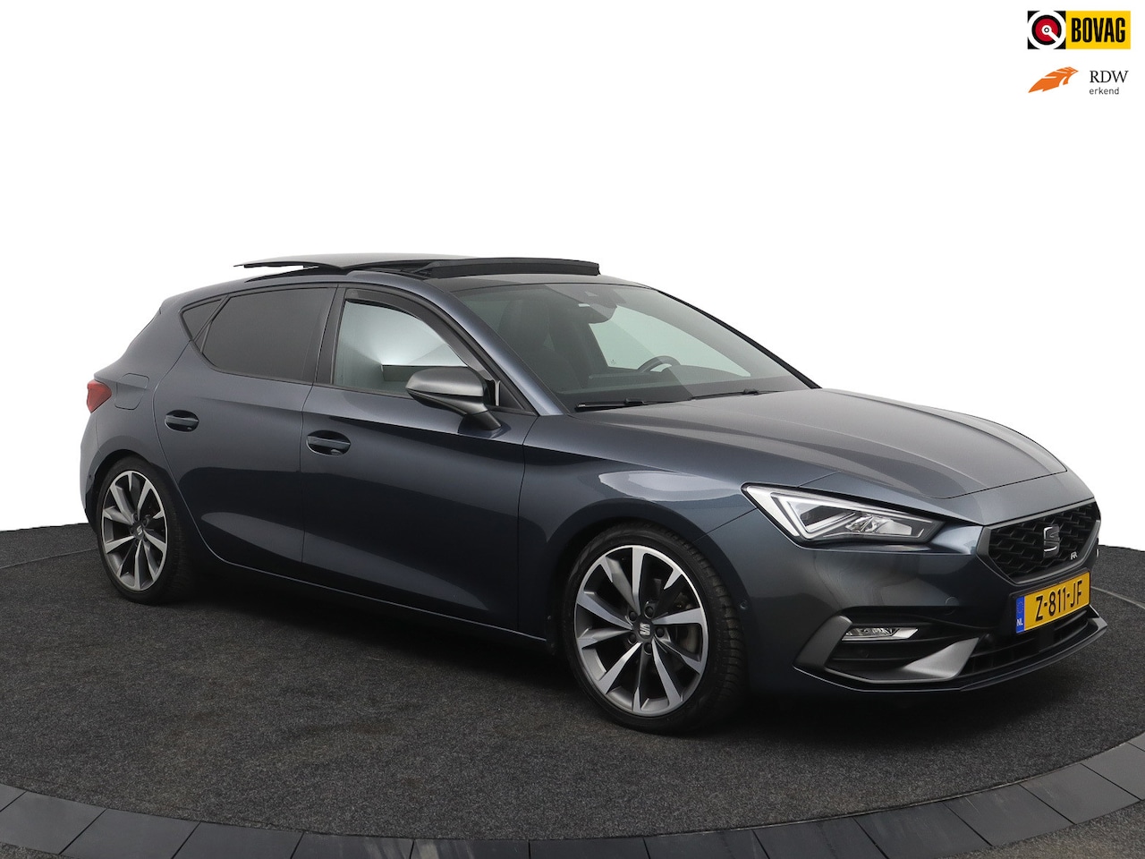 SEAT Leon - 1.5 eTSI FR Launch Edition I PANORAMA I VIRTUAL I CRUISE ADAPTIEF I STUURWIELVERWARMING - AutoWereld.nl