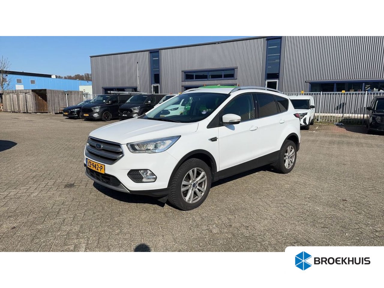 Ford Kuga - 1.5 EcoBoost Trend Ultimate | Airco (automatisch) | Cruise control | Navigatiesysteem full - AutoWereld.nl