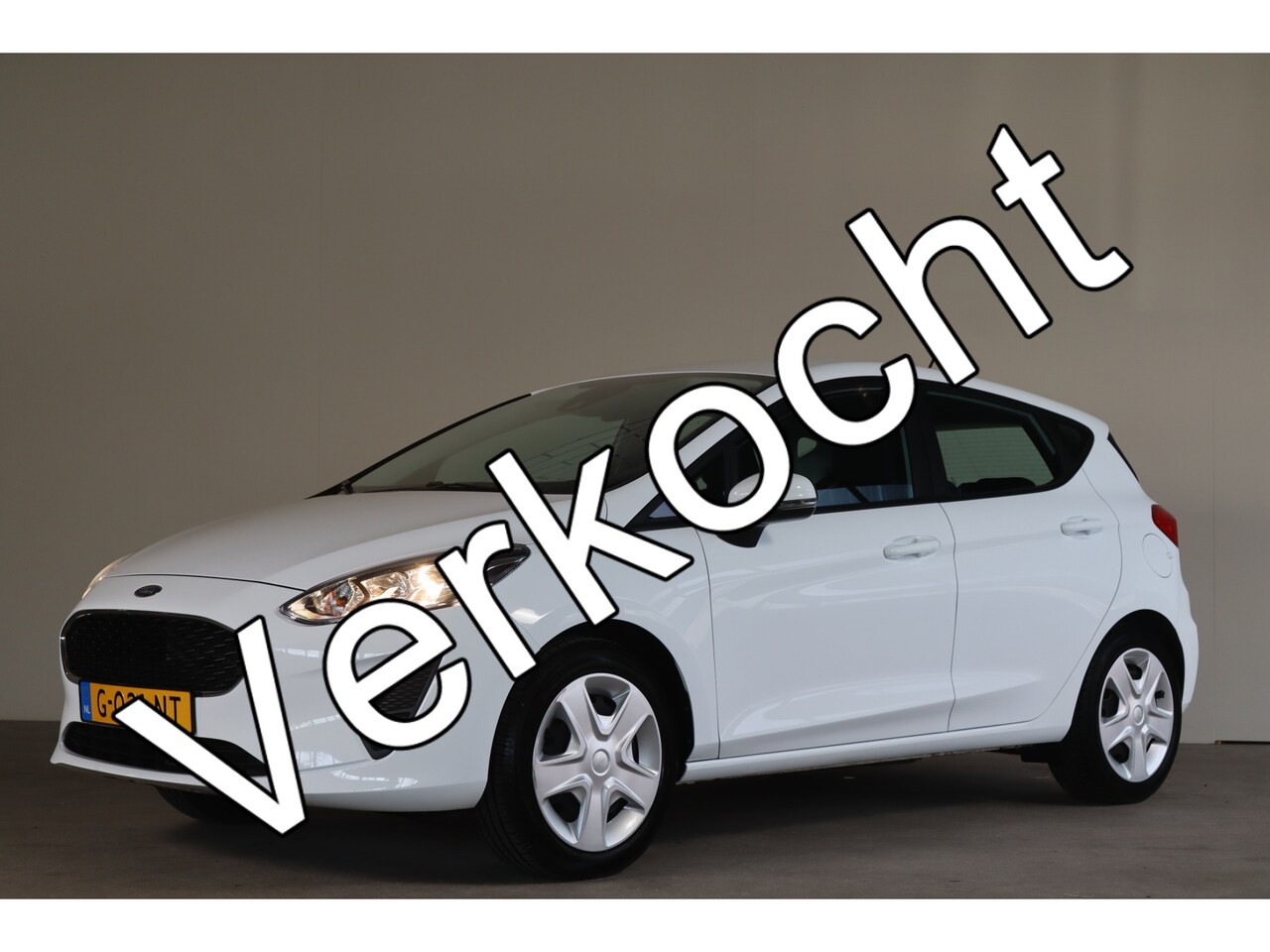 Ford Fiesta - 1.1 Trend NL-Auto!! Navigatie I Apple Car-play I Cruise - AutoWereld.nl