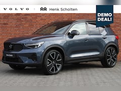 Volvo XC40 - B4 Plus Black Edition | Panoramisch schuif-/kanteldak | Elektrisch verstelbare voorstoelen