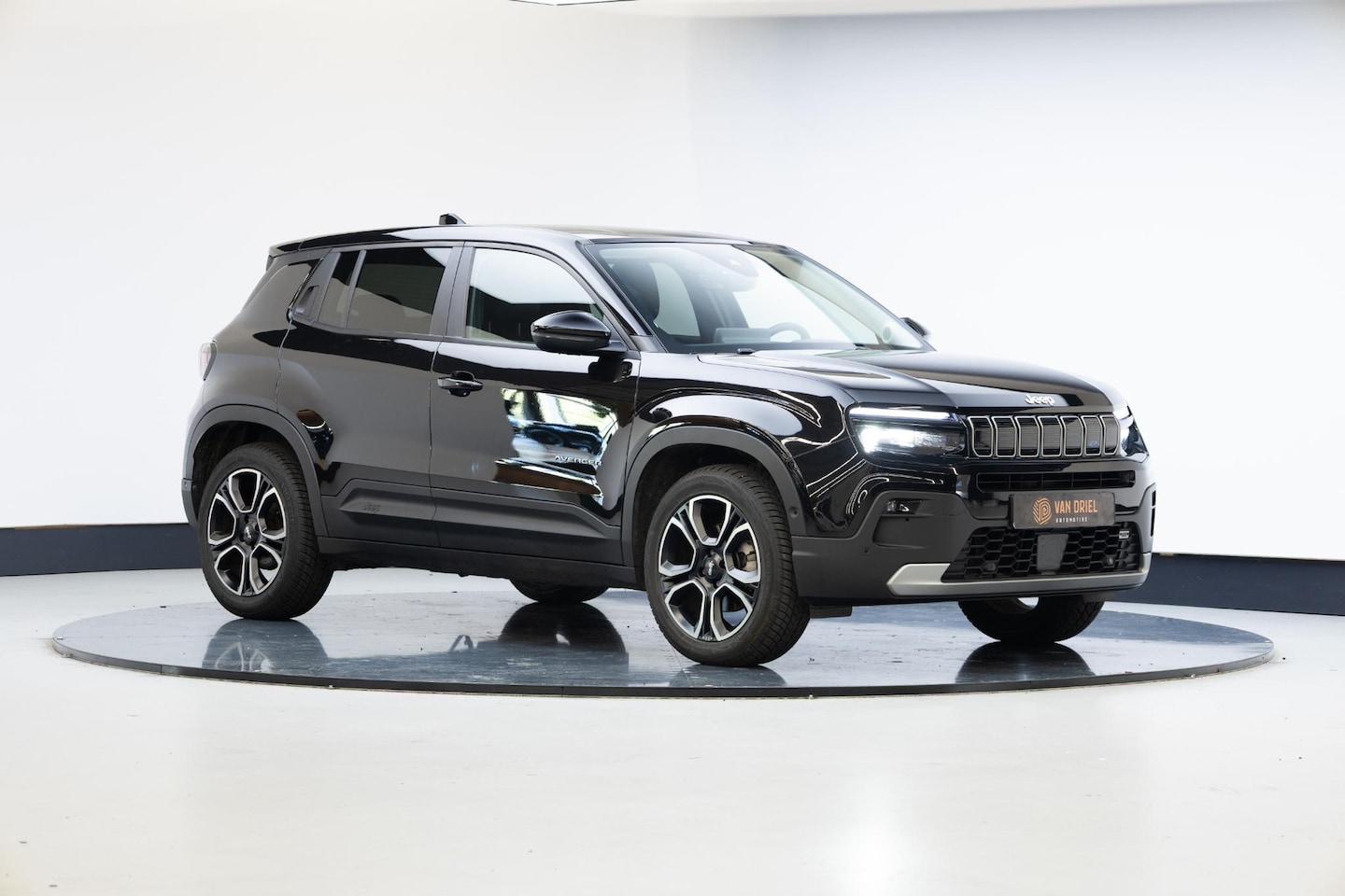 Jeep Avenger - Summit 54kWh Summit 54 kWh - AutoWereld.nl