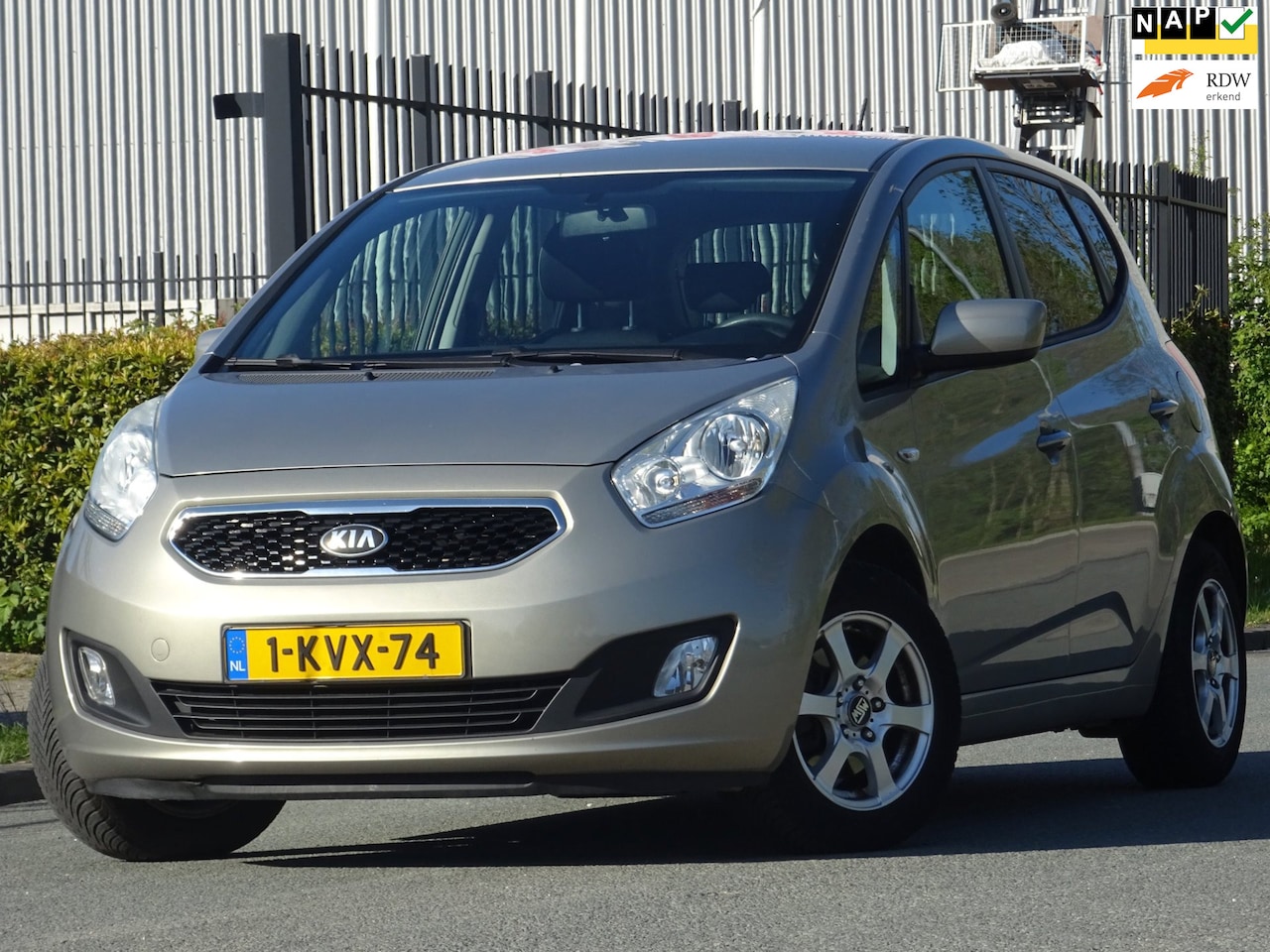 Kia Venga - 1.4 CVVT 20th Anniversary NAP/NAVI/CAMERA/NW APK - AutoWereld.nl