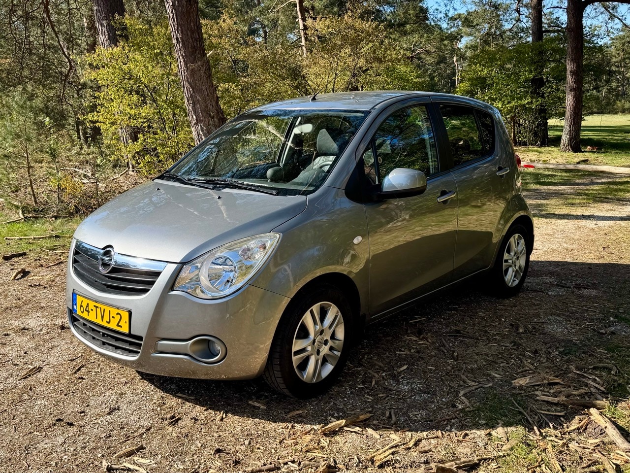Opel Agila - 1.2 Edition - AutoWereld.nl