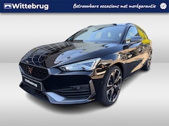 CUPRA Leon Sportstourer - 1.4 e-Hybrid 245pk Performance Supersport DSG Automaat Panoramadak / 19"LM velgen / Memory