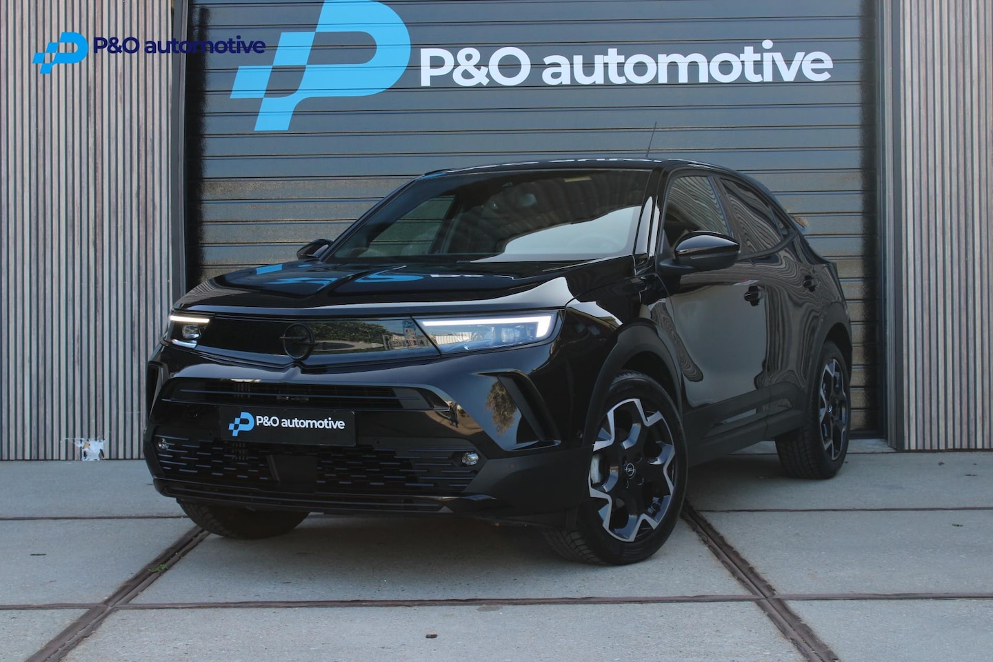 Opel Mokka - 1.2 Turbo Ultimate ACC / STOELVERW / TREKHAAK - AutoWereld.nl
