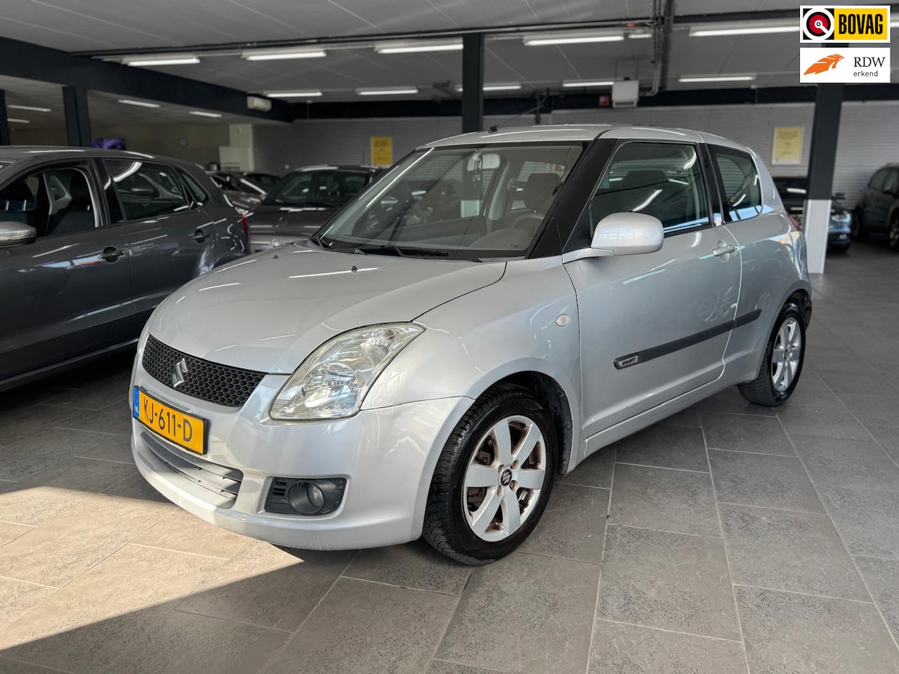 Suzuki Swift - 1.3 Base clima lm-velgen elektrische pakket apk 12-06-2027 - AutoWereld.nl