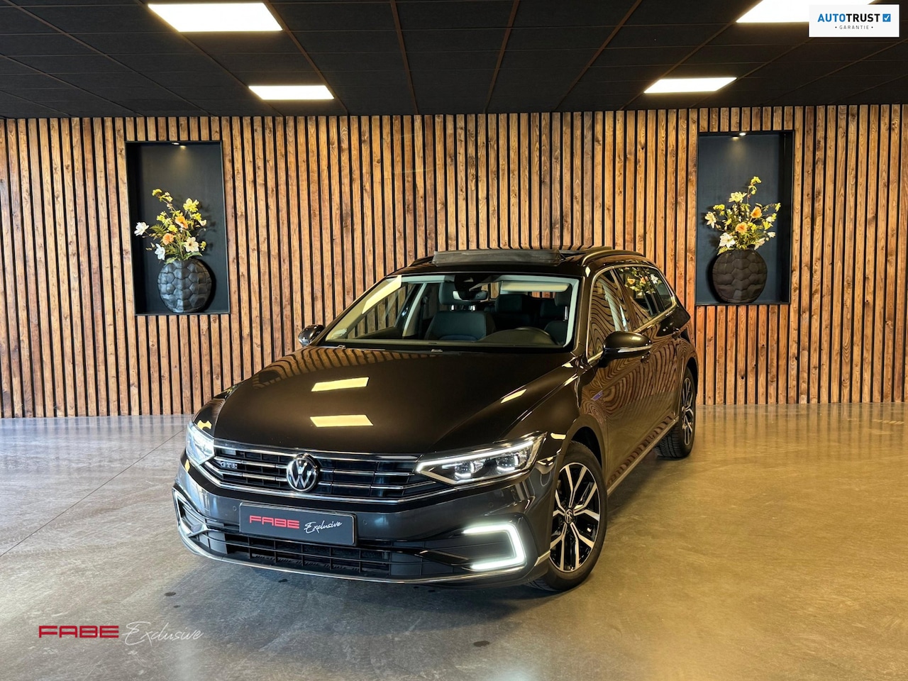 Volkswagen Passat Variant - 1.4 TSI PHEV GTE Business / BTW / Pano / Camera / Keyless / Sfeerverlichting / Carplay / G - AutoWereld.nl
