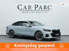 BMW 5-serie - 550e xDrive 489+PK M-Performance LASERLIGHT/BOWERS & WILKINS/PANO/LEDER/HUD/20" LMV/360 CA