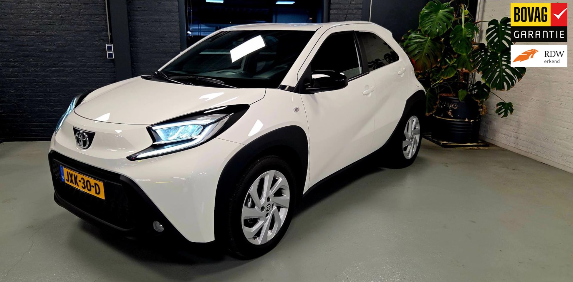 Toyota Aygo X - 1.0 VVT-i MT Active, Led Camera Stoelverwarming. - AutoWereld.nl