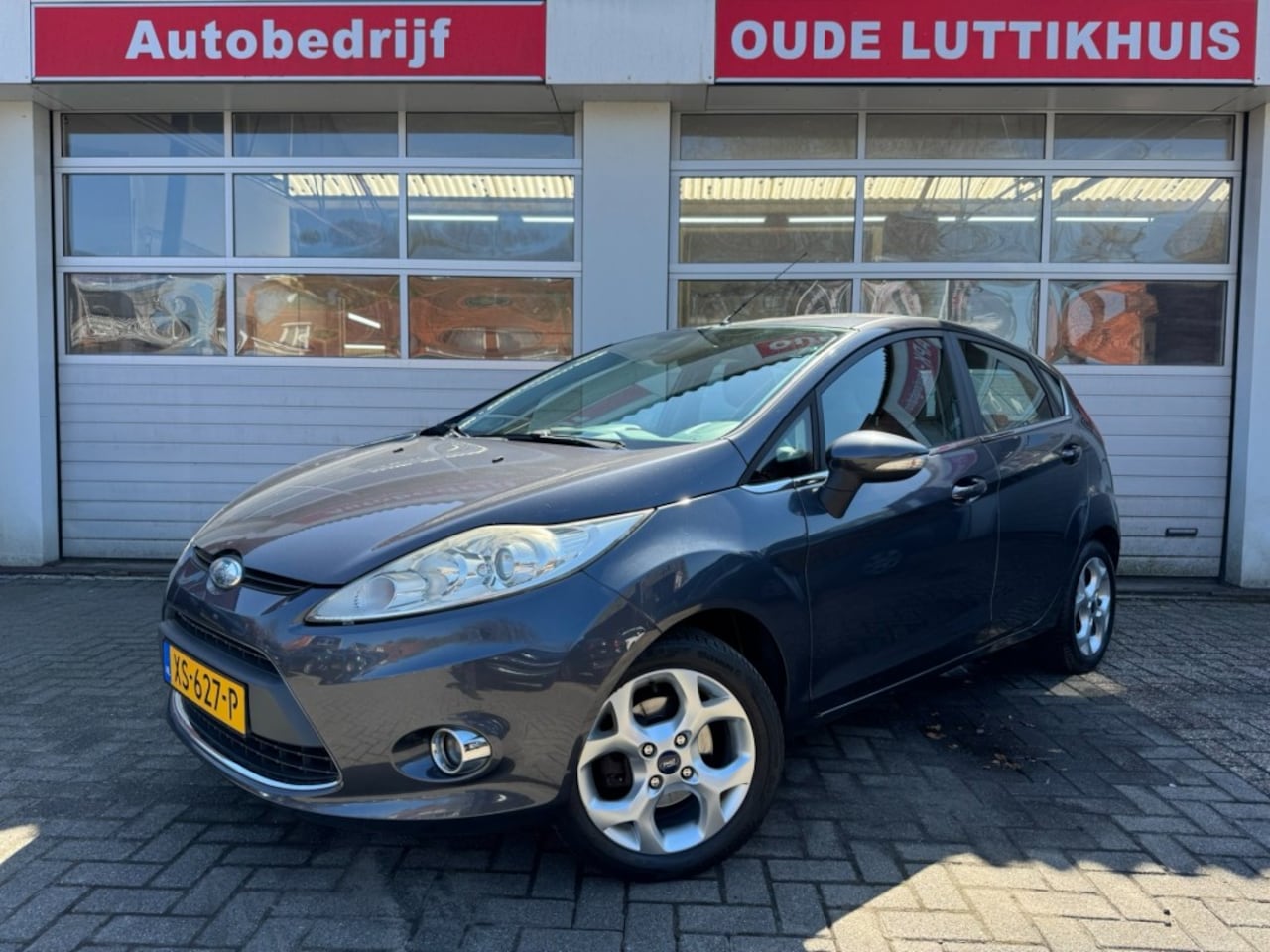Ford Fiesta - 1.4 Trend 5-Deurs Airco Cruise Parkeersensoren - AutoWereld.nl