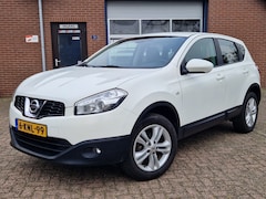 Nissan Qashqai - 1.6 Acenta Airco / Clima NL-auto Cruise Trekhaak Dealer onderh