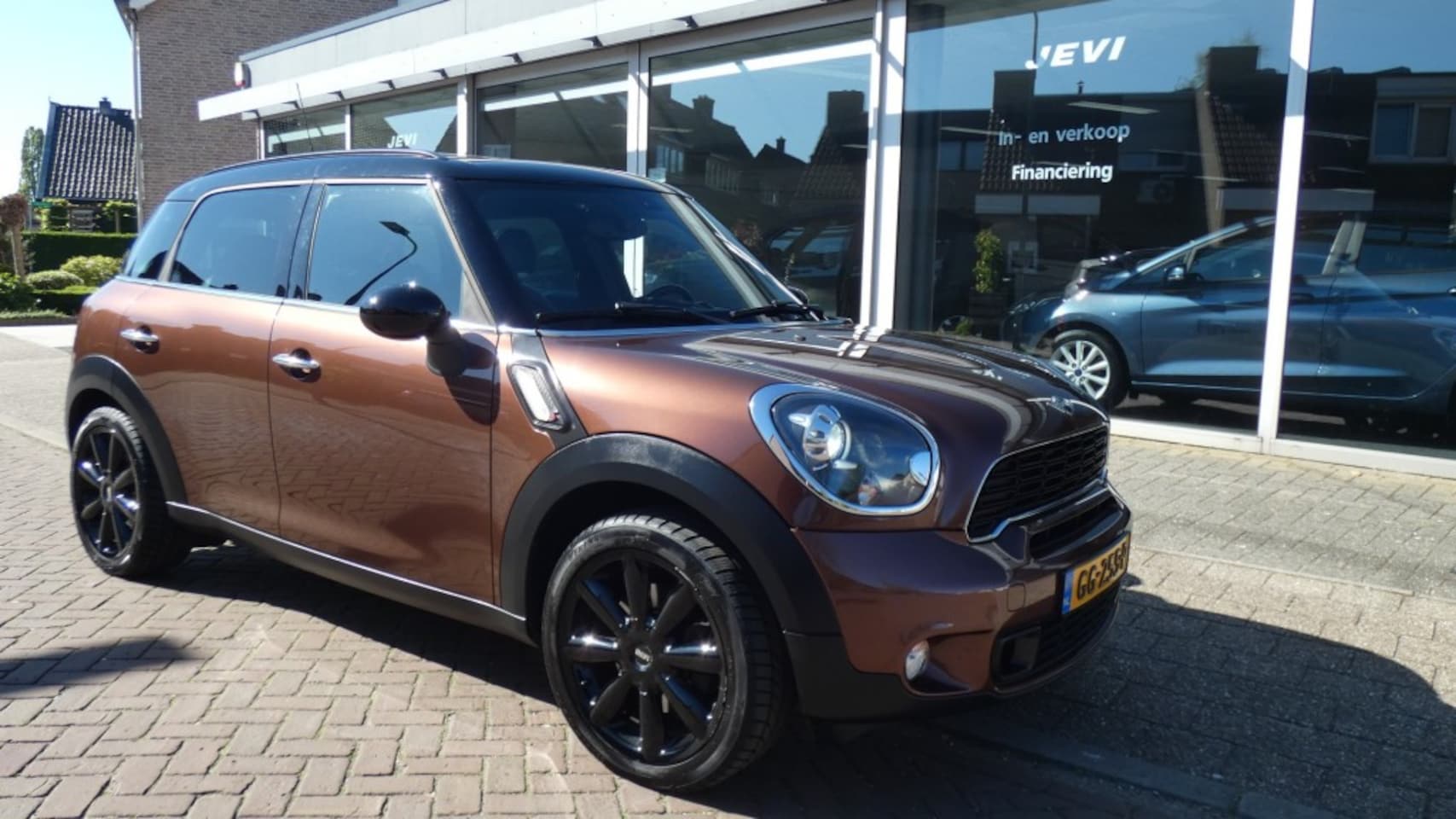 MINI Cooper S - Countryman Chilli * NAVI * CRUISE * PANODAK DUBBEL * LEDER * P.D.C* L.M.V 18 - AutoWereld.nl