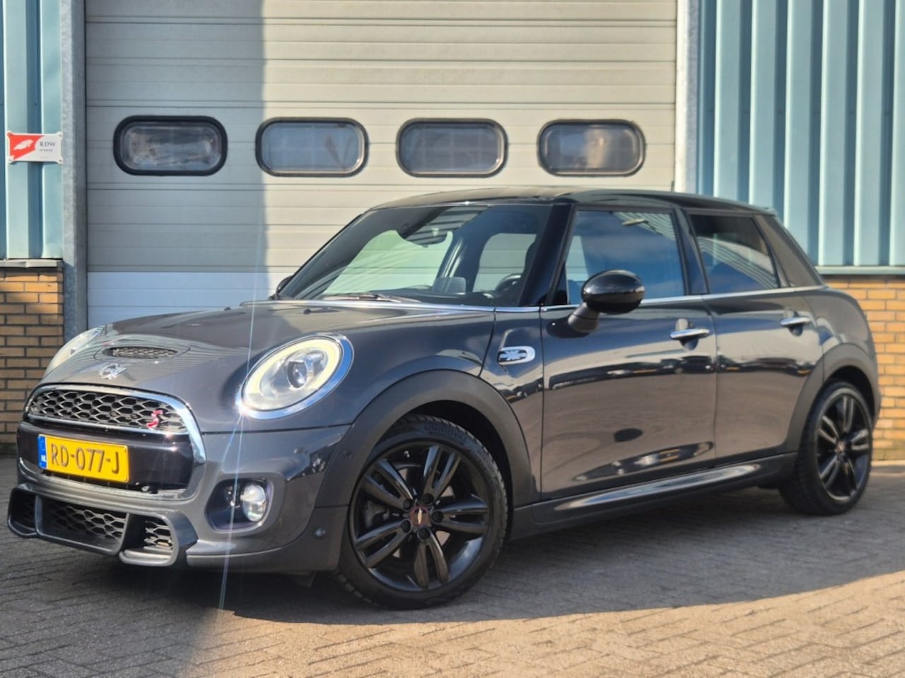 MINI Cooper S - 2.0 COOP.S CHILI SB - AutoWereld.nl
