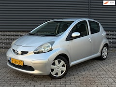 Toyota Aygo - 1.0-12V 5DRS AIRCO IJSKOUD NIEUWE-APK