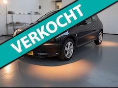Peugeot 206 - 1.4 Air-line-1 jaar apk-airco-elek ramen