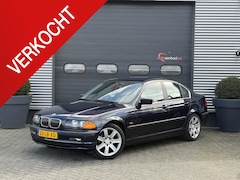 BMW 3-serie - 320i Executive | Cruise Control | Climate Control | Parkeersensoren | 17 Inch Lichtmetalen