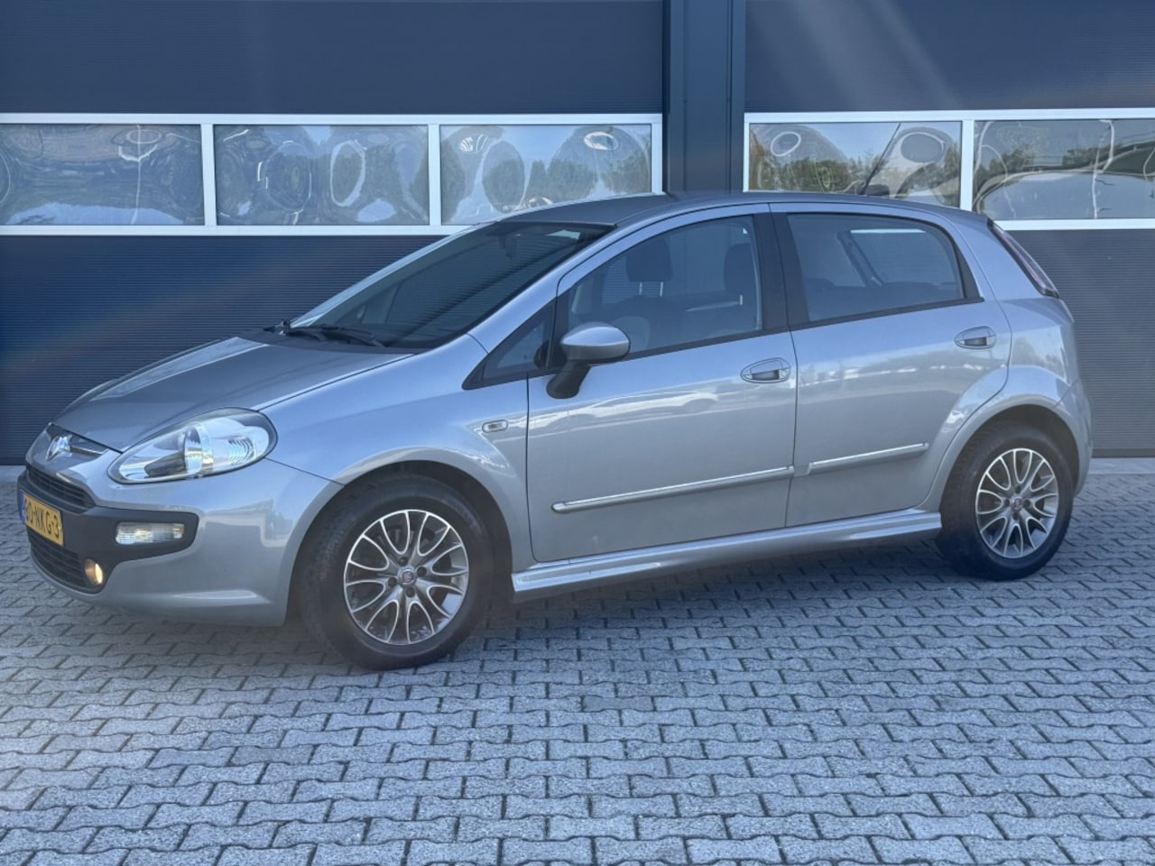 Fiat Punto Evo - 1.3 M-Jet Dynamic 1.3 M-Jet Dynamic - AutoWereld.nl