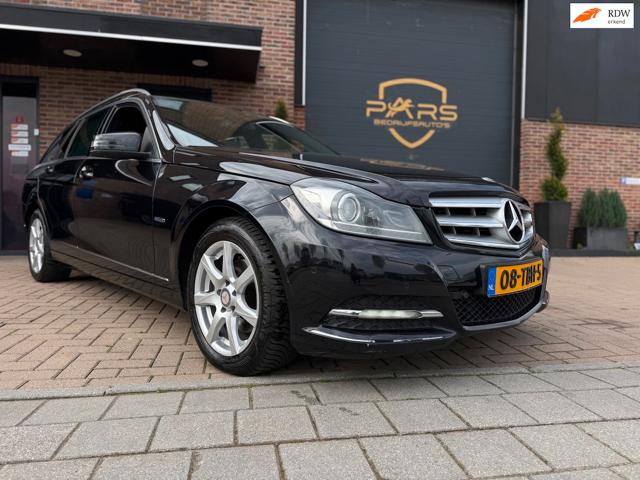 Mercedes-Benz C-klasse Estate - 250 CDI 4M 4MATIC Automaat Pano Blue Efficiency Business Class Elegance Airco Navi Elk.Ram - AutoWereld.nl