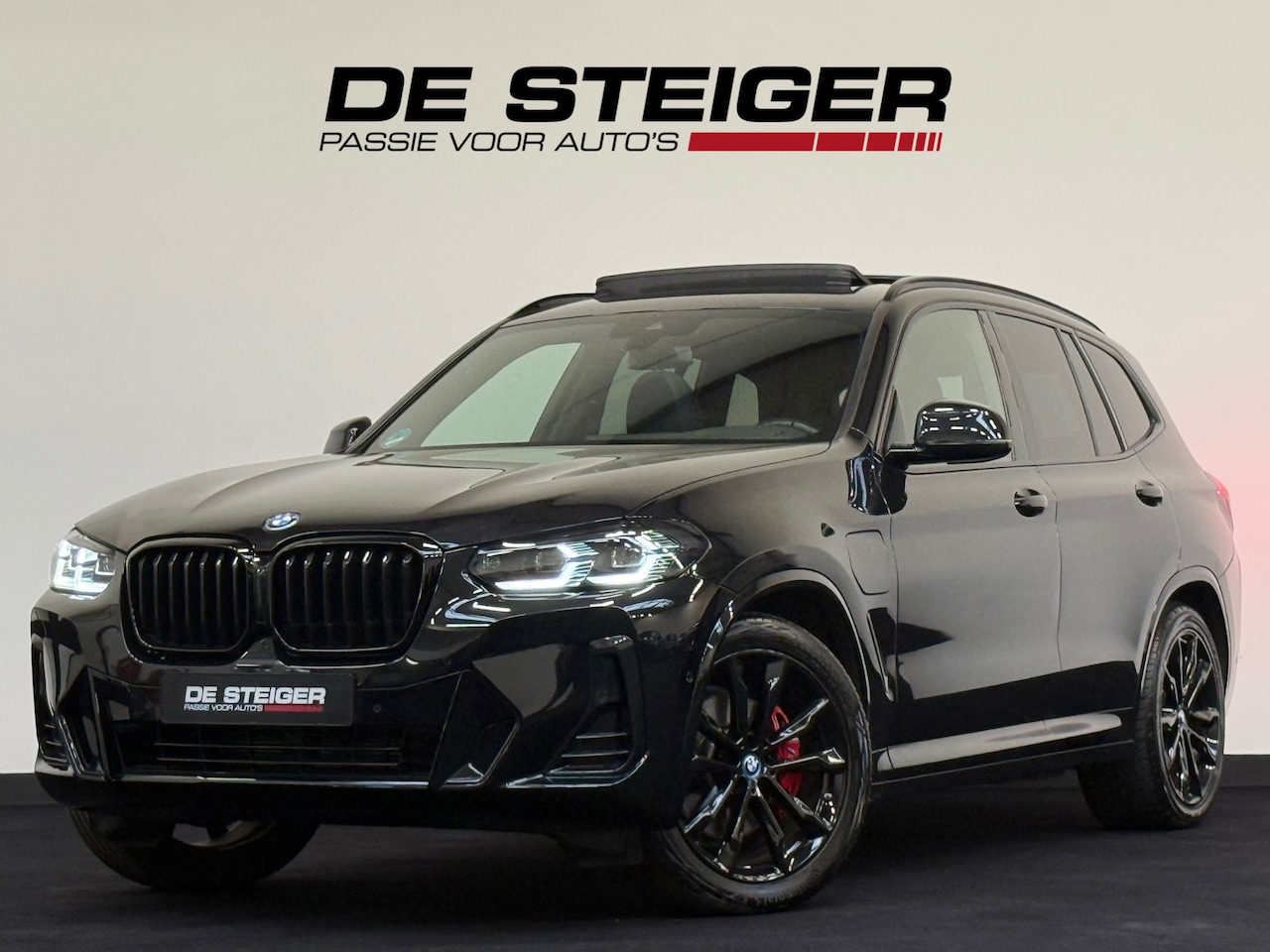 BMW X3 - XDrive30e High Executive M Sport Leder Pano Trekhaak Headup 292 Pk - AutoWereld.nl