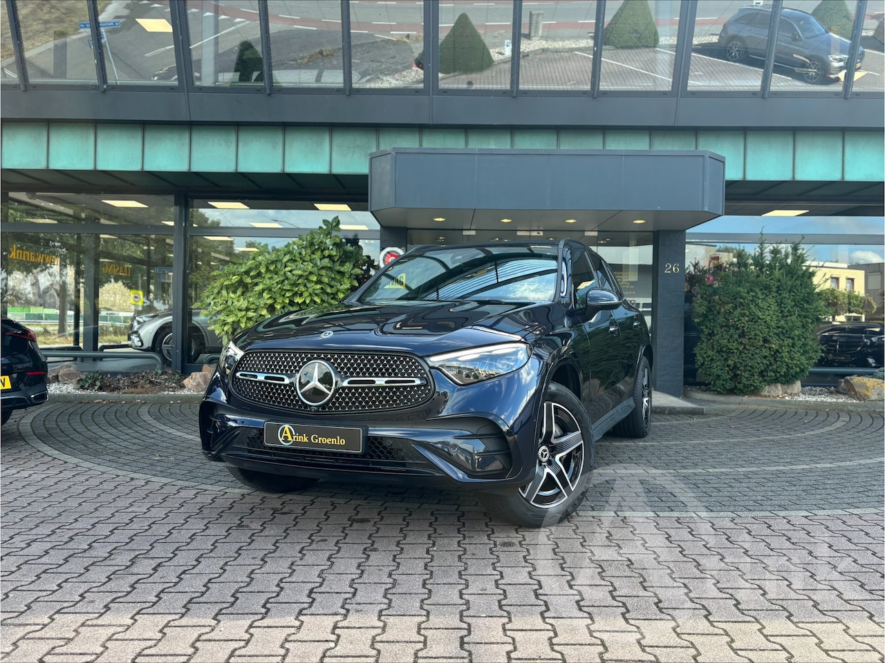 Mercedes-Benz GLC-klasse - 300e 4MATIC AMG Line Panoramadak,  Rijassistentiepakket Plus, 360 Camera - AutoWereld.nl