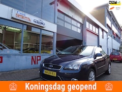 Ford Focus Coupé-Cabriolet - 2.0-16V Titanium