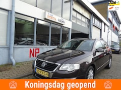 Volkswagen Passat Variant - 2.0 FSI Comfortline Business | Automaat