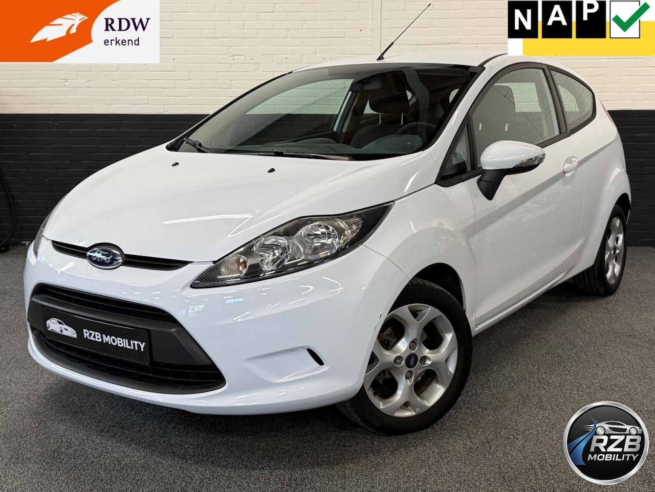 Ford Fiesta - 1.25 Limited Airco recent Nieuwe APK + Onderhoud - AutoWereld.nl