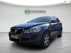 Volvo XC60 - 2.0 D3 Summum | Trekhaak | Leder | 1e Eigenaar | Stoelverwarming | Exportprijs | Cruise Co