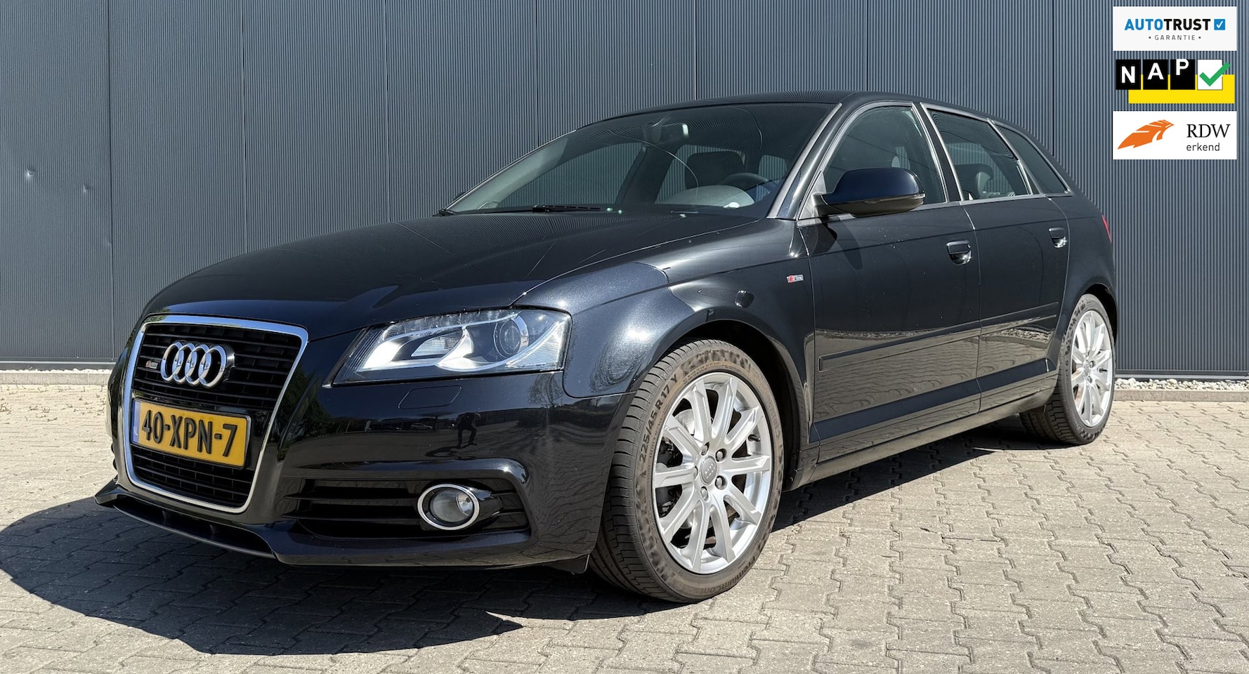 Audi A3 Sportback - 1.4 TFSI Ambition Pro 2X S-Line Airco Cruise PDC Navi - AutoWereld.nl