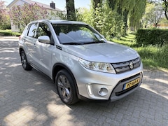 Suzuki Vitara - 1.6i Exclusive (Navigatie, Camera) 138.000 Km
