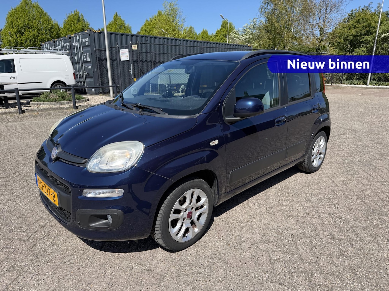 Fiat Panda - 0.9 TwinAir Sempre 86pk | Airco | trekhaak | Lichtmetaal - AutoWereld.nl
